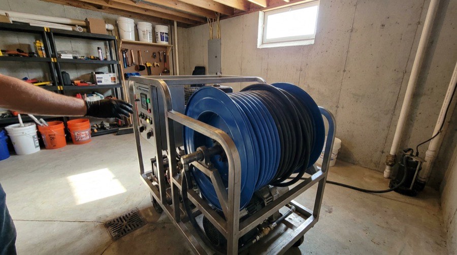 Hydro Jetting — Wind Bender furnace installation